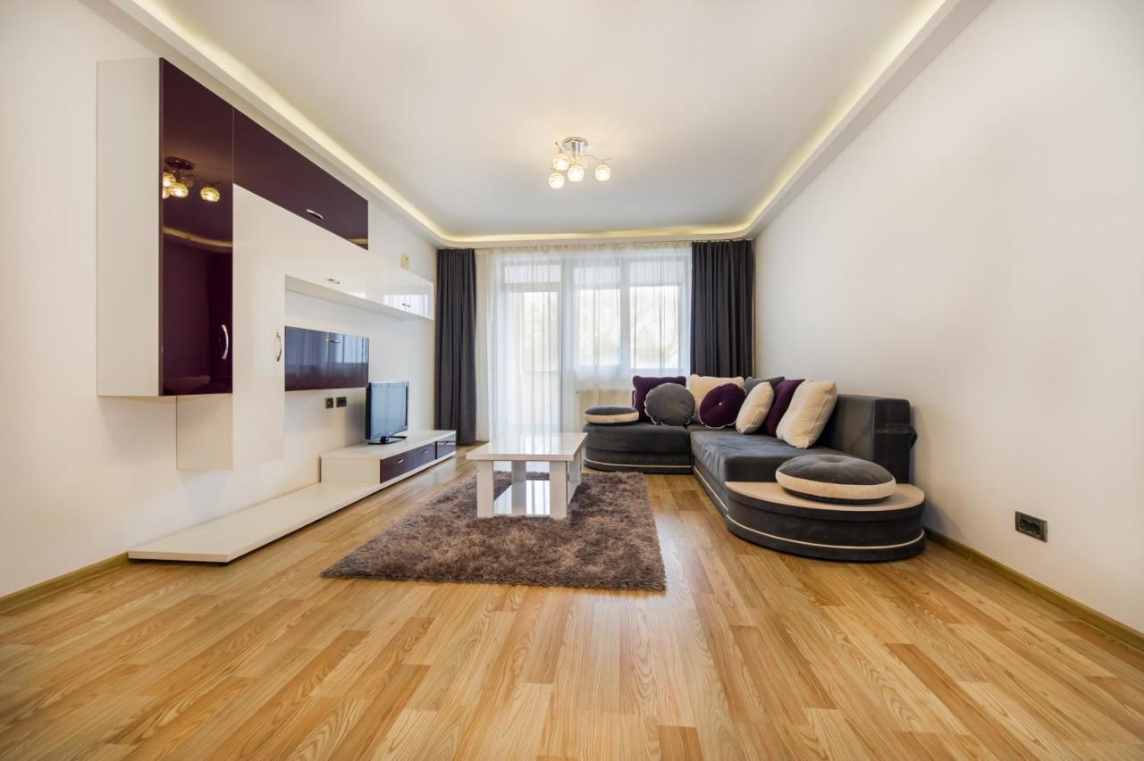 Apartment Relax Coresi Mall